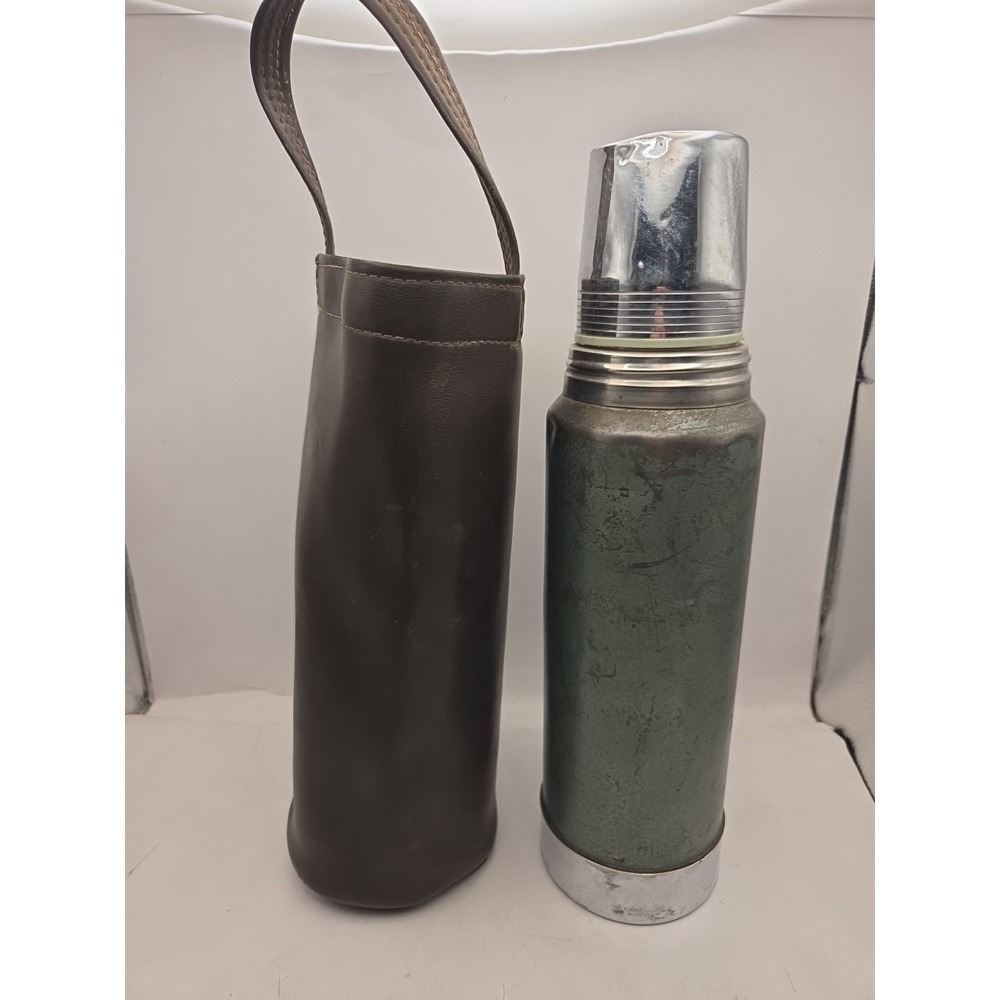 Vintage Aladdin StainlessSteel No A-944C Thermos w/Case Made In USA SEE NOTES